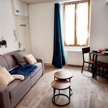 Studio B Aux Pieds Des Thermes Neris-les-Bains Exterior photo