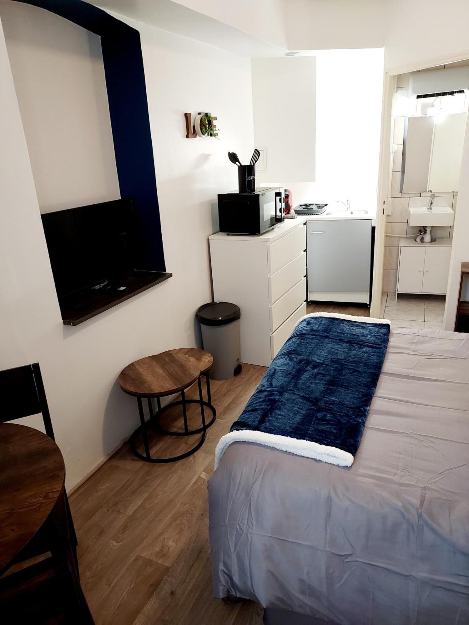 Studio B Aux Pieds Des Thermes Neris-les-Bains Exterior photo
